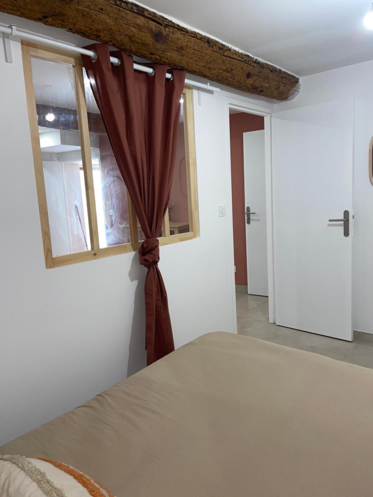 Entre Tendance Et Authenticite - La Voute Nimes Exterior photo